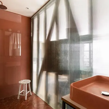 Amazing Flat In An Amazing Montmartre Street *